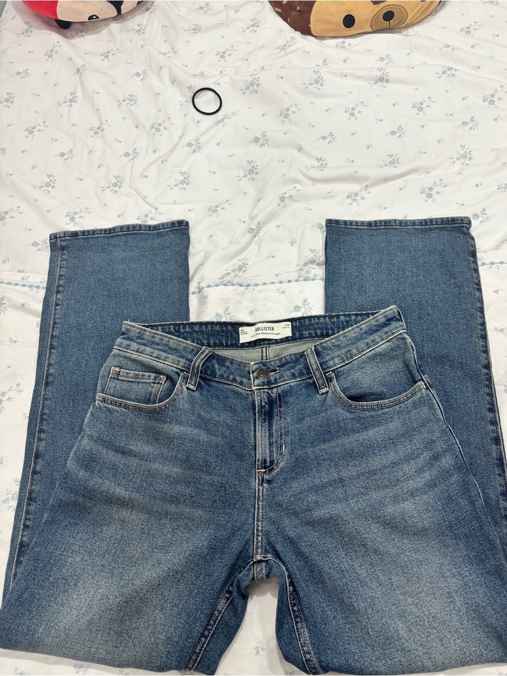 Y2K baggy Hollister Women's low rise relaxed straight Blue denim jeans
